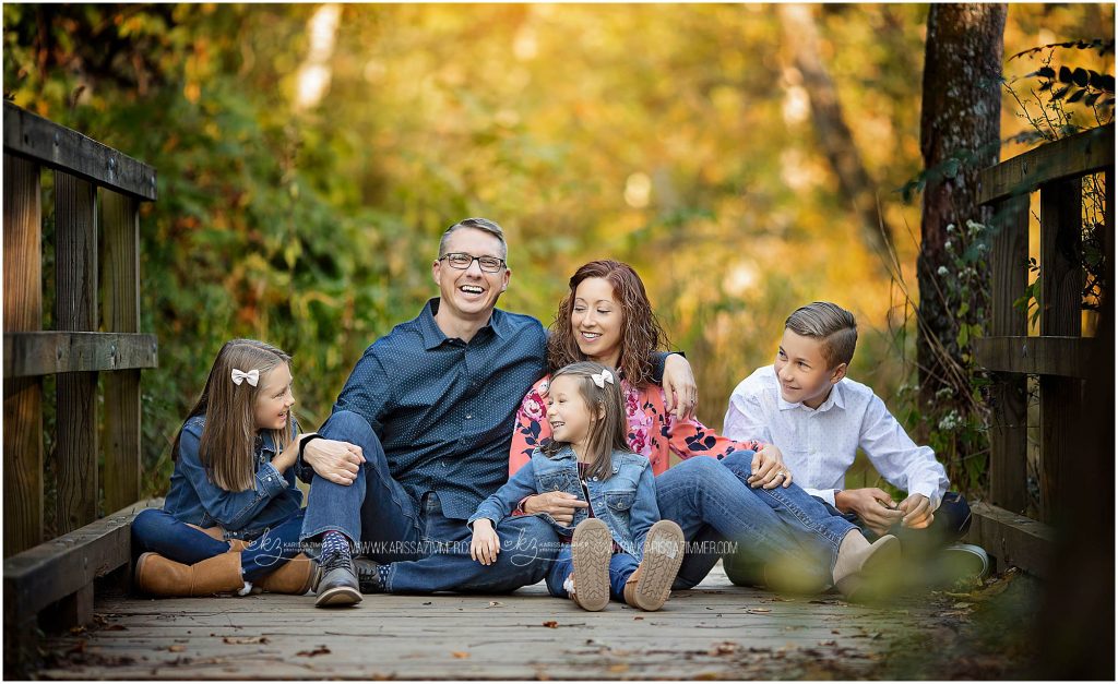 Three Action Poses for Candid Family Pictures