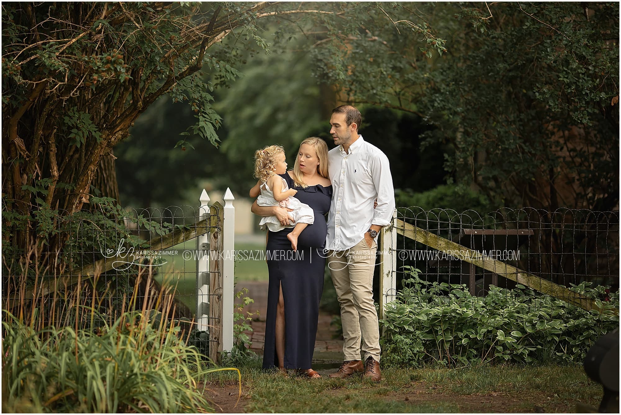 Prepare for a professional maternity-Pregnancy photo session