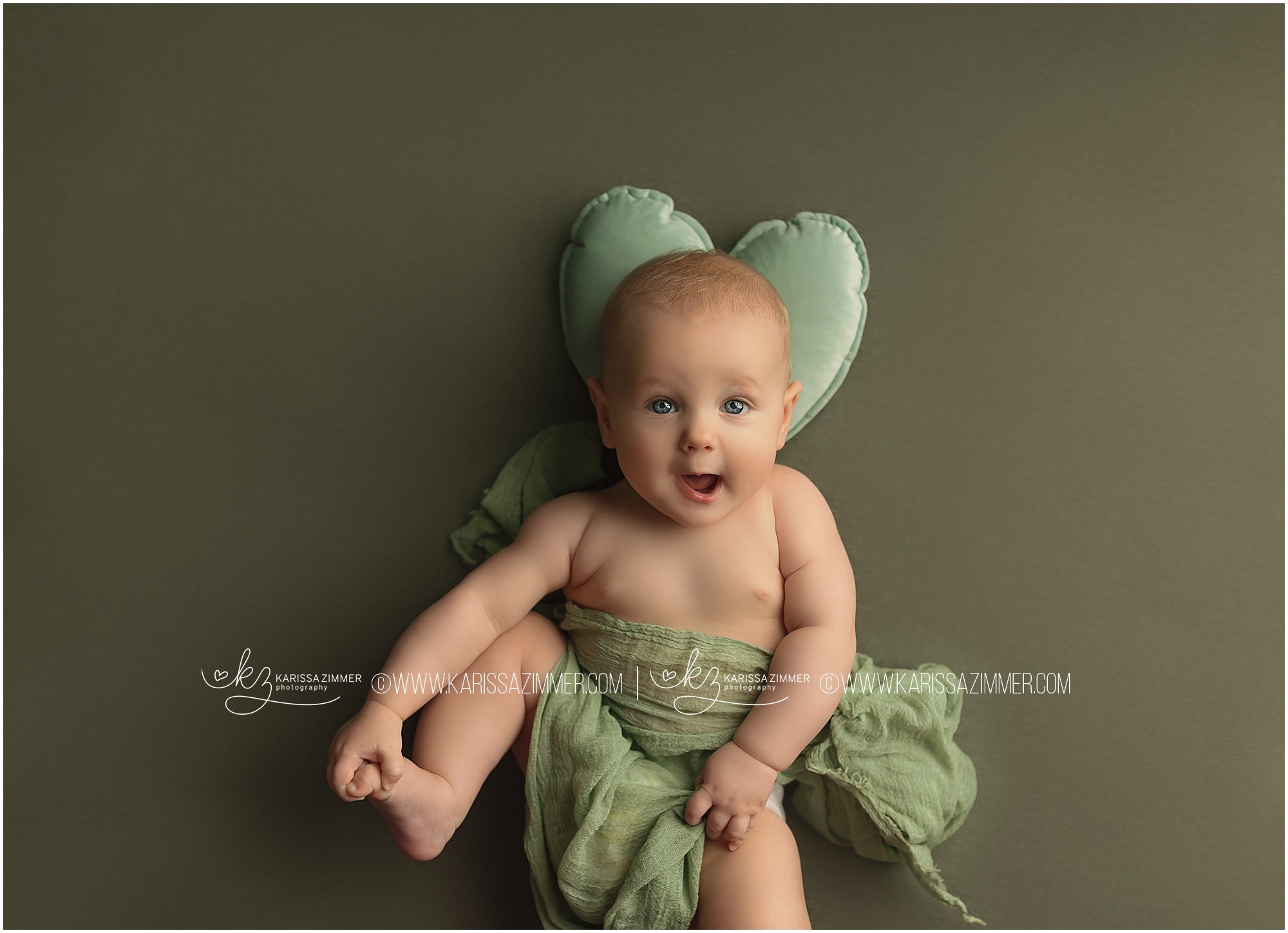 baby photographer in harrisburg, sitter session photography