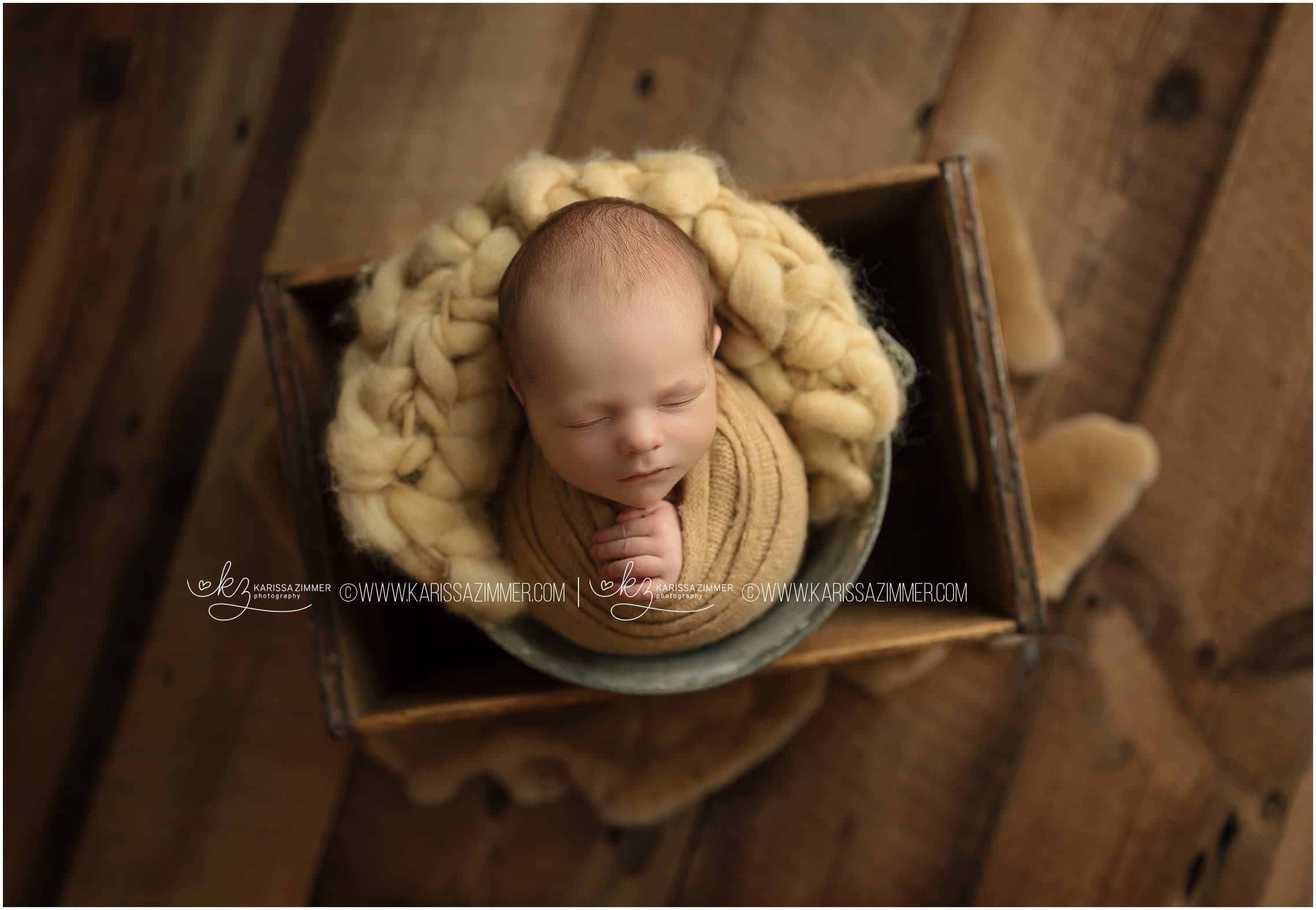 Best newborn photographer near hershey pa