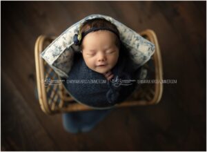 Camp Hill PA best newborn photographer, Karissa Zimmer